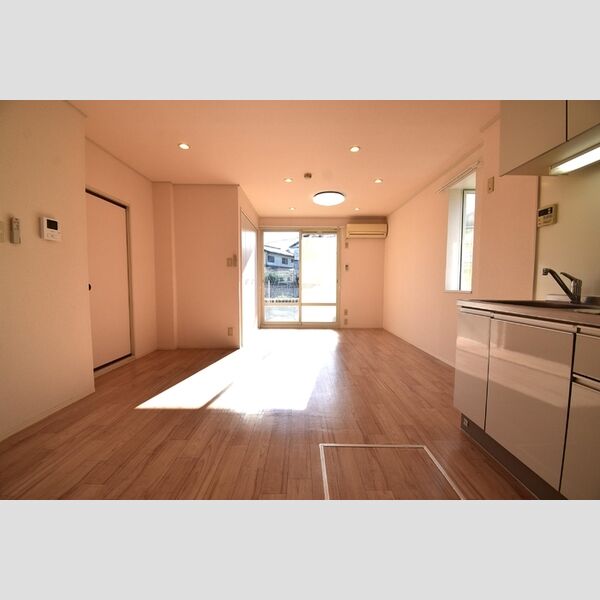 グリーンハイツ105号室 LDK10.5帖