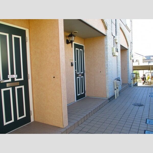 ルーチェ エントランス