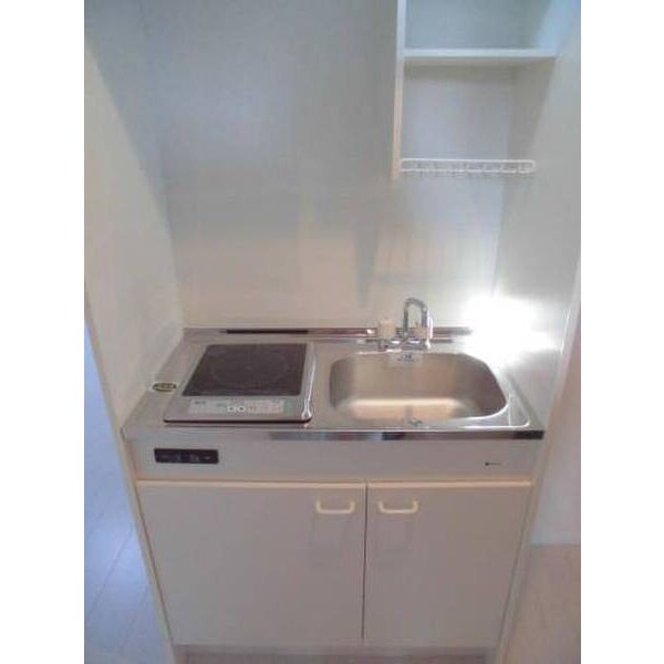 ラ・カンパネラ中央林間0201号室 キッチン