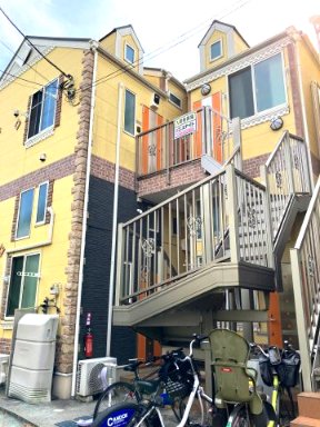 ユナイト末吉モンタルチーノ 外観