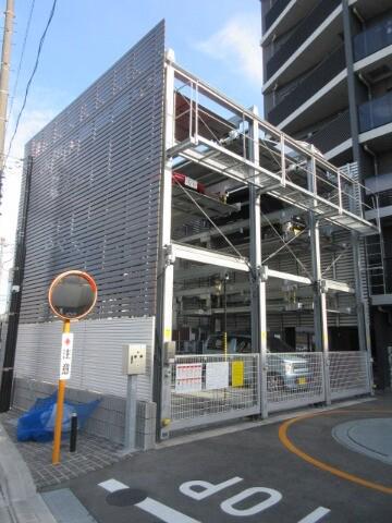 デュオステージ中山4階 駐車場