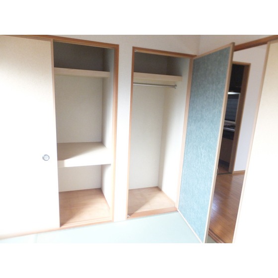 グレイシス王子Ａ棟 和室収納