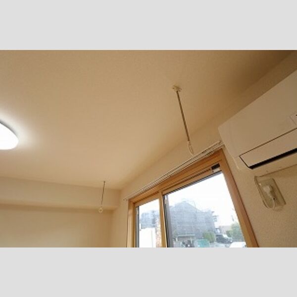 ドルチェ　A・BB102号室 室内物干し