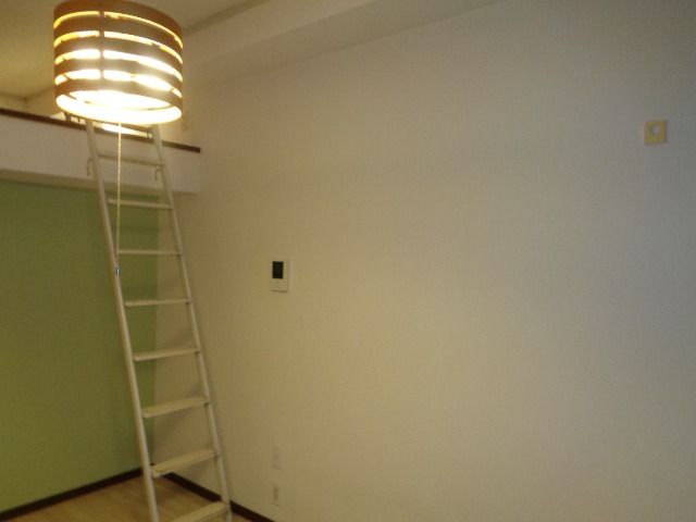 ビューパレス新柏Ｂ棟(E-097)1階 リビング