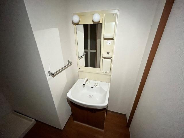 パルティール横濱 洗髪洗面化粧台