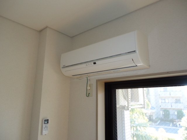 グリーンプレイス205号室 エアコン