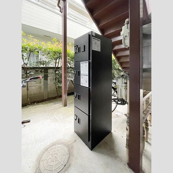 パークヴィラ101号室 宅配ボックス