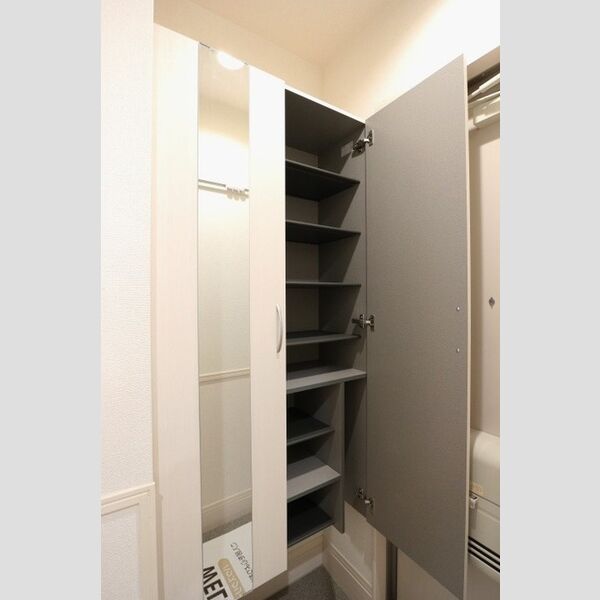 レスポワールアヤ シューズボックス