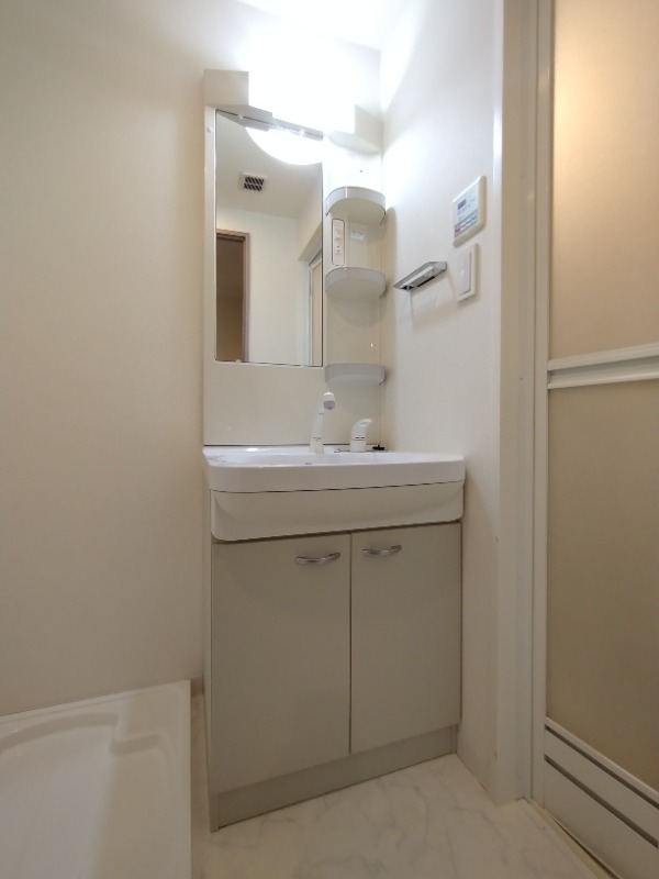 Rising place 西浅草 洗面