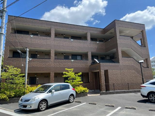 プレイス103号室 外観写真（昼）