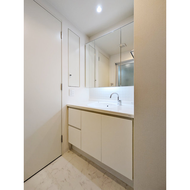 LaSante千駄木0906号室 内観