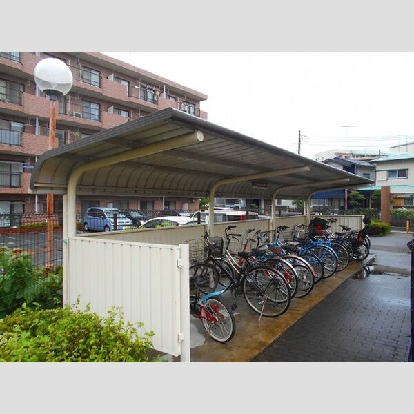 ハビテーションWADAⅢ 駐輪場