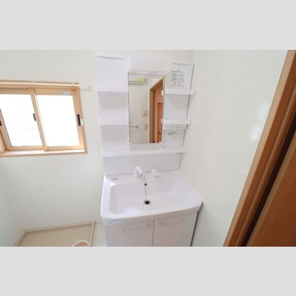 リビングタウン大金平　B 洗髪洗面化粧台