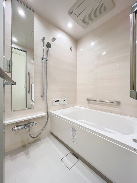 ＷＯＲＬＤ　ＴＯＷＥＲ　ＲＥＳＩＤＥＮＣＥ25階 お風呂