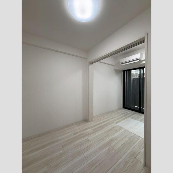 MAXIV CROS高島平MIRAIS101号室 リビング