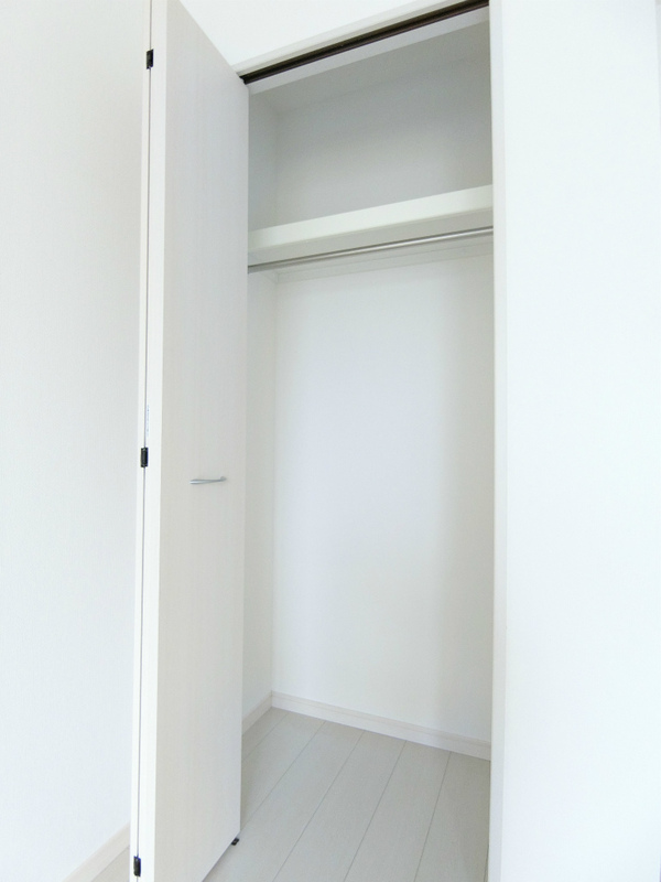 リブリ・東寺尾東台 収納