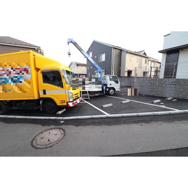 磯子区杉田2丁目賃貸 駐車場