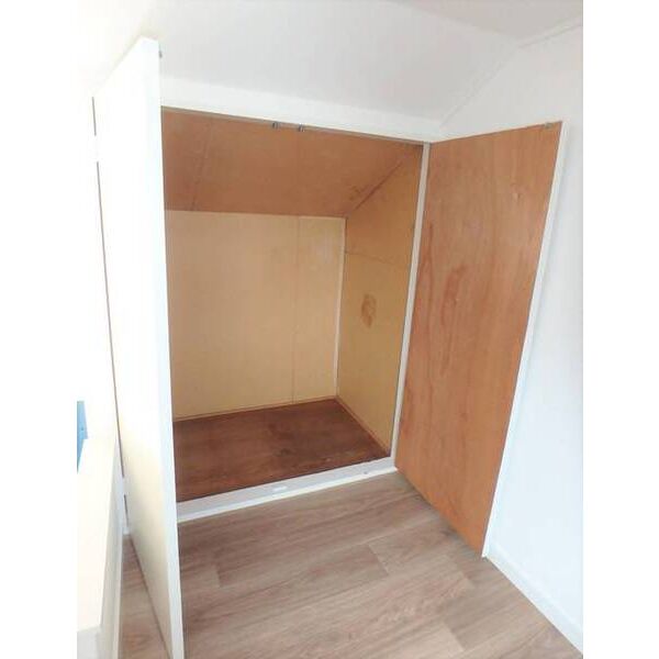 ウエストハイム国領0201号室 収納