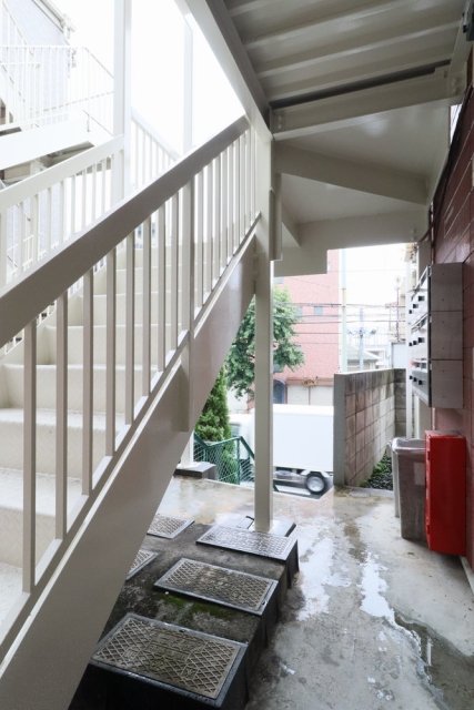 レッドフラッツ成城 エントランス