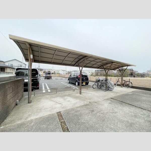 プレジオ205号室 駐輪場