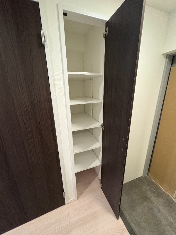 Daiwaグレイスメゾン二子玉川 玄関横収納