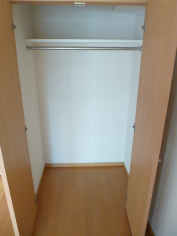 スカイコート九段下 収納