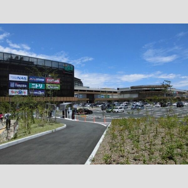 ルミナーレ 「iias(イーアス)高尾」大型複合施設