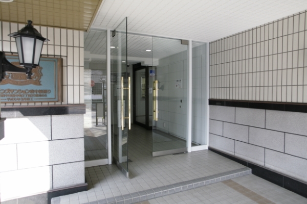 ライオンズマンション府中桜通り201号室 エントランス