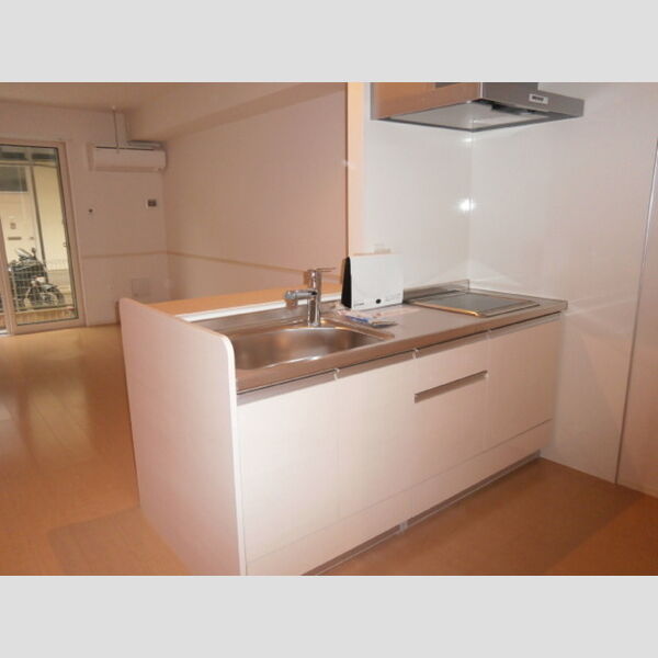 グッドベルテ横浜102号室 キッチン