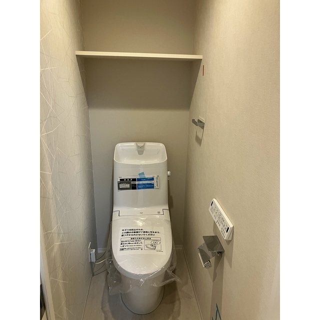 Ｌａ　Ｐｅｒｌａ　ＪｉｙｕｇａｏｋａⅡ001号室 内観