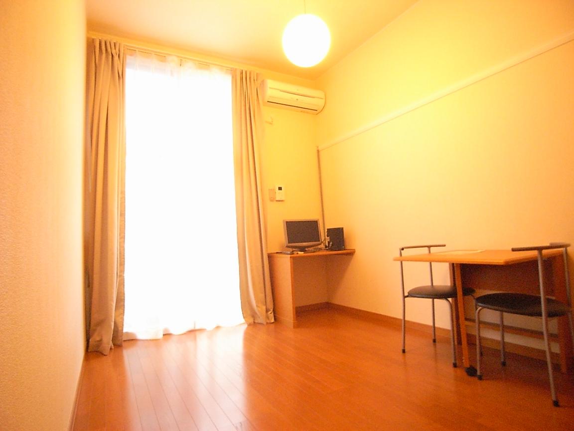 レオパレスシュテルン リビング