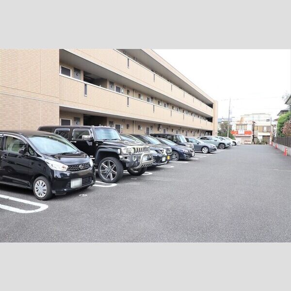 花水木　I305号室 駐車場