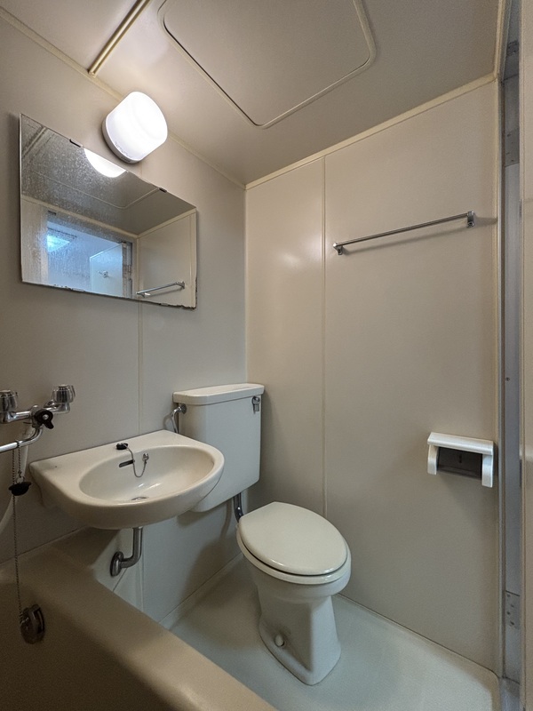 ACCENT駒岡 トイレ