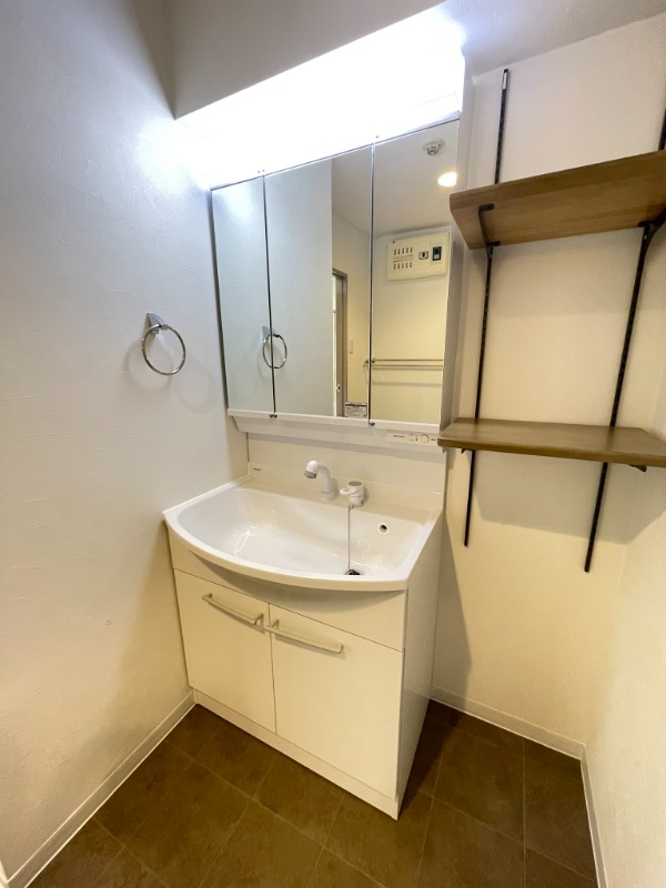 TraValore淵野辺4階 洗面