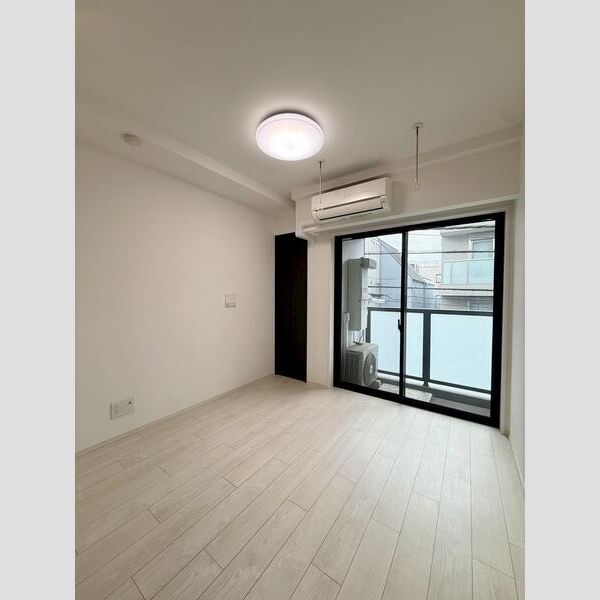 パティーナ中野204号室 リビング