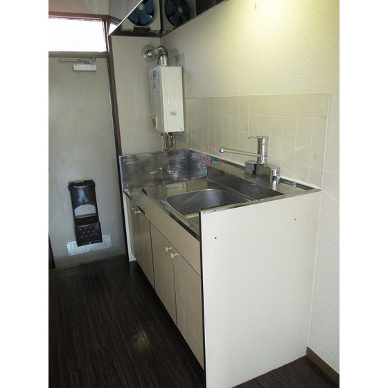 ファミーユヤマダ 玄関