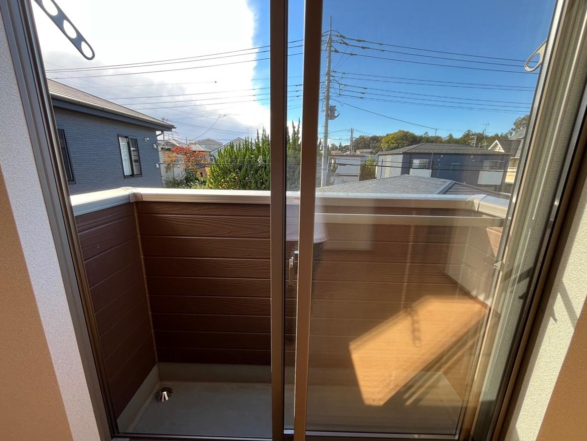 Ｌ’Ａｒｉａ　Ｏｍｉｙａ105号室 バルコニー