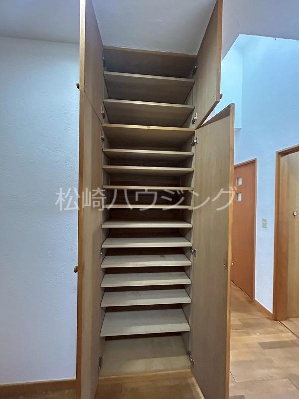 上高田1丁目50戸建 収納