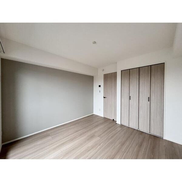 レイズ日進303号室 リビング