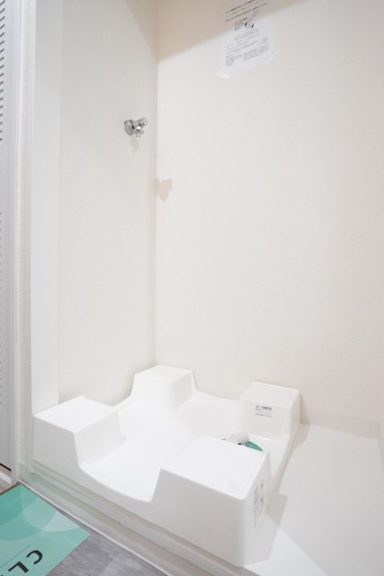 横浜平沼ダイカンプラザ三号館4階 室内洗濯機置場