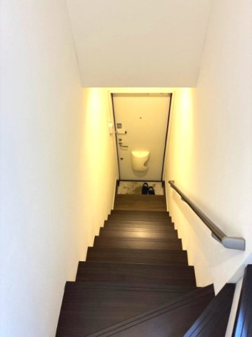 サクラヒルズ 玄関