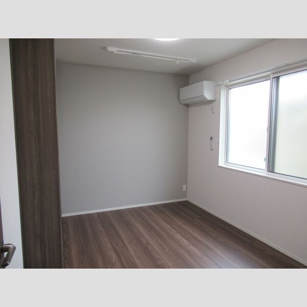 N・D-ROOM IIDACHOU　A棟101号室 洋室