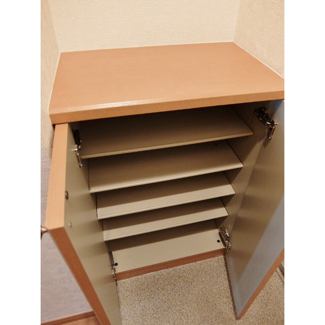 アンプルール 彩華 内観