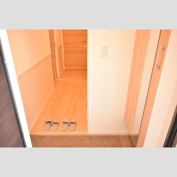 コンフォール 玄関