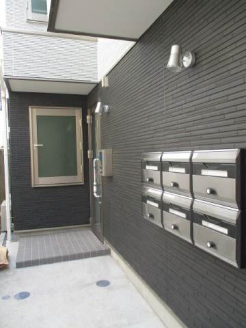 オーシャンハイツ浅草2階 エントランス