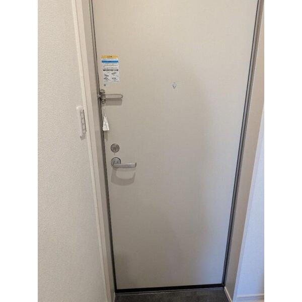 MELDIA新百合ヶ丘302号室 玄関