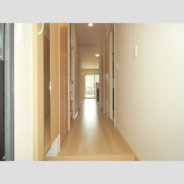 ウィーブ琴 玄関