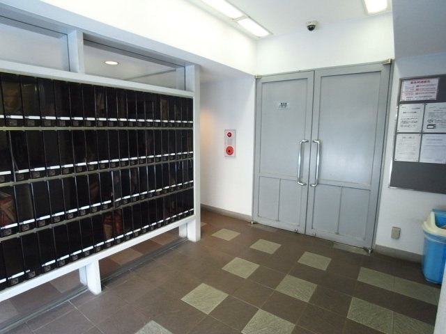 グリーンプラザ東あずま エントランス