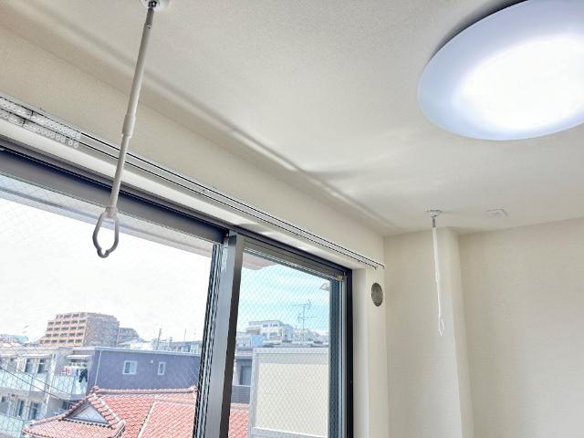 charme・toit（シャルム・トワ）305号室 室内物干し