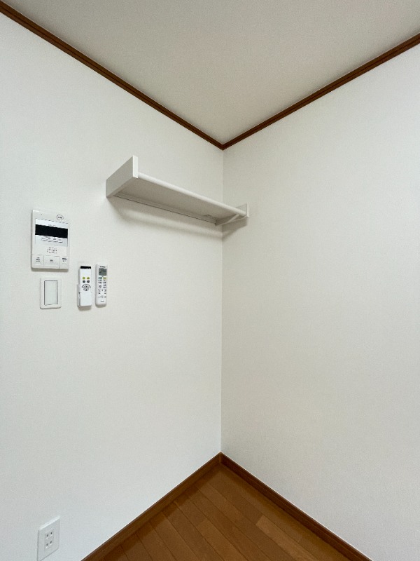 マーレ梅島2階 同建物別部屋の参考画像